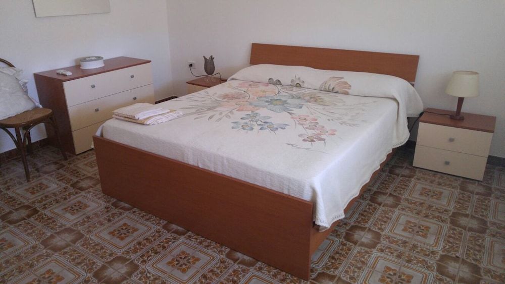 Duplex, 2 Bedrooms
