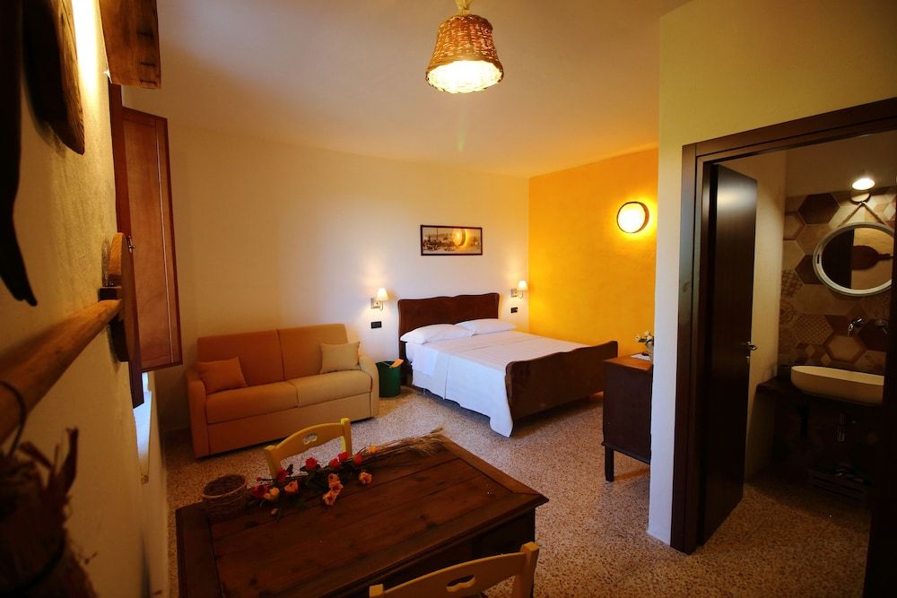Superior Quadruple Room, Garden View, Tower