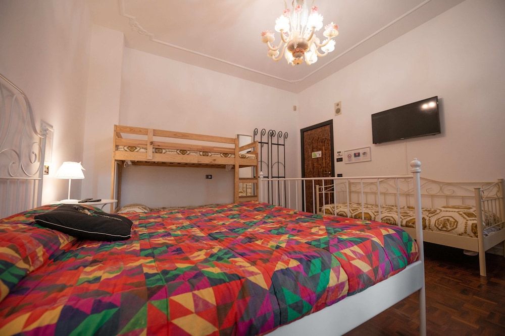 B&B Family First Family Room, Hot Tub (private entrance) 8