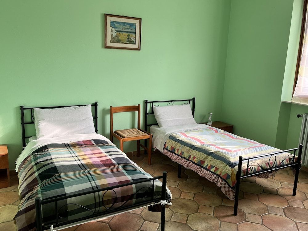Classic Suite, Multiple Beds, Non Smoking, Ground Floor