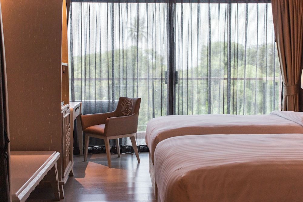 Rachabhura Hotel Superior Twin Room 3