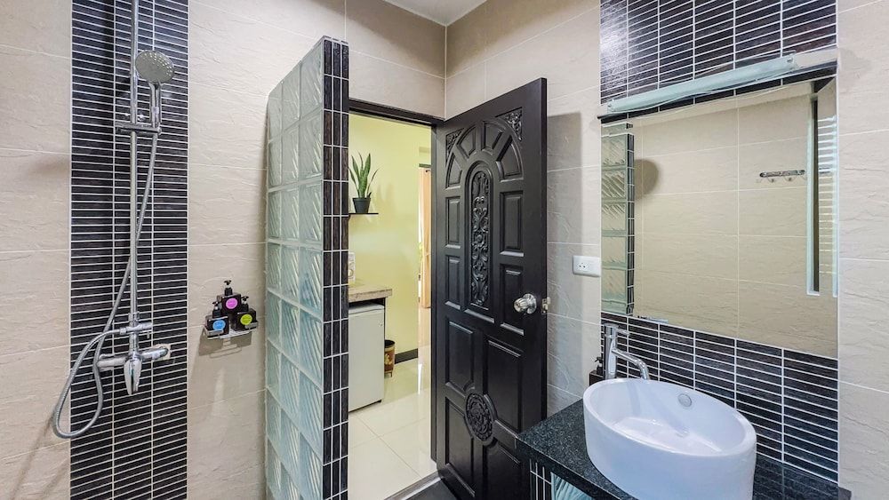 Garden bungalows 4br with private pool Deluxe Bungalow 14