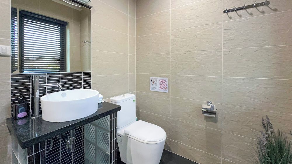 Garden bungalows 4br with private pool Deluxe Bungalow 17