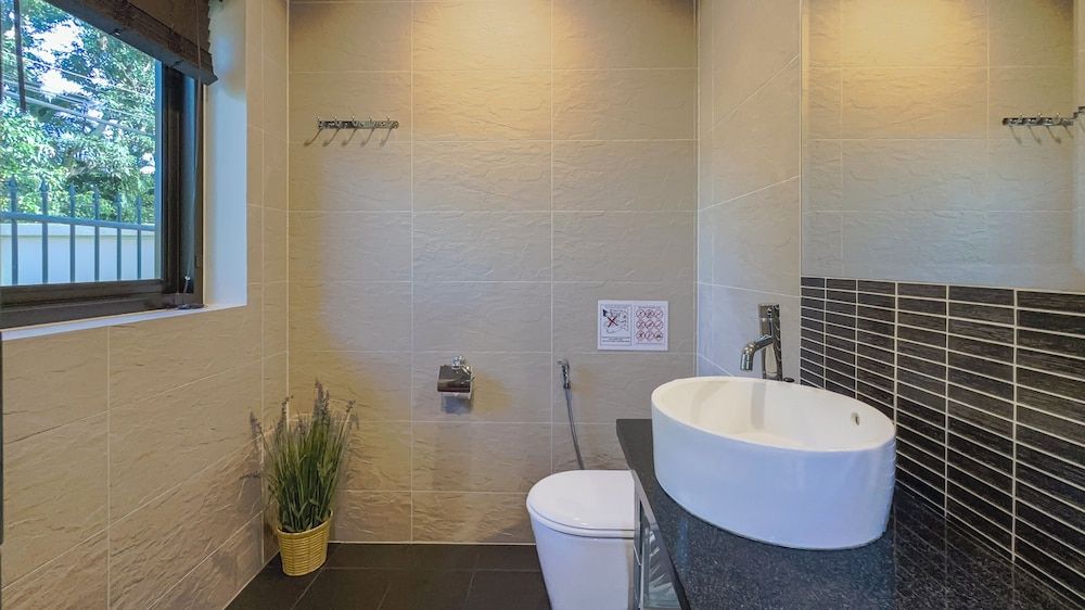 Garden bungalows 4br with private pool Deluxe Bungalow 13