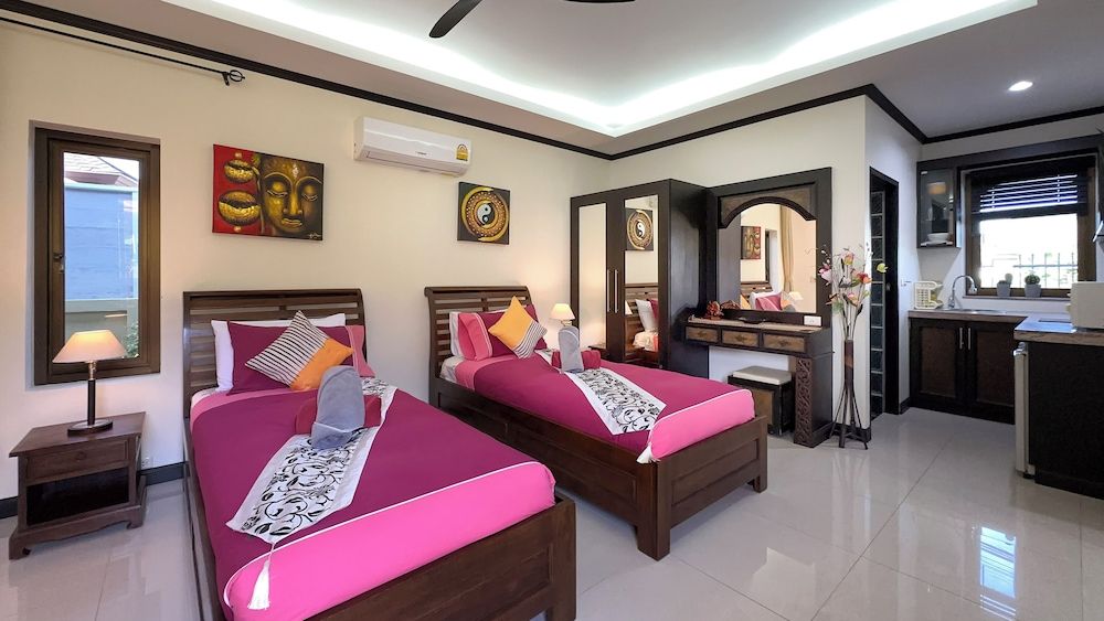 Garden bungalows 4br with private pool Deluxe Bungalow 9