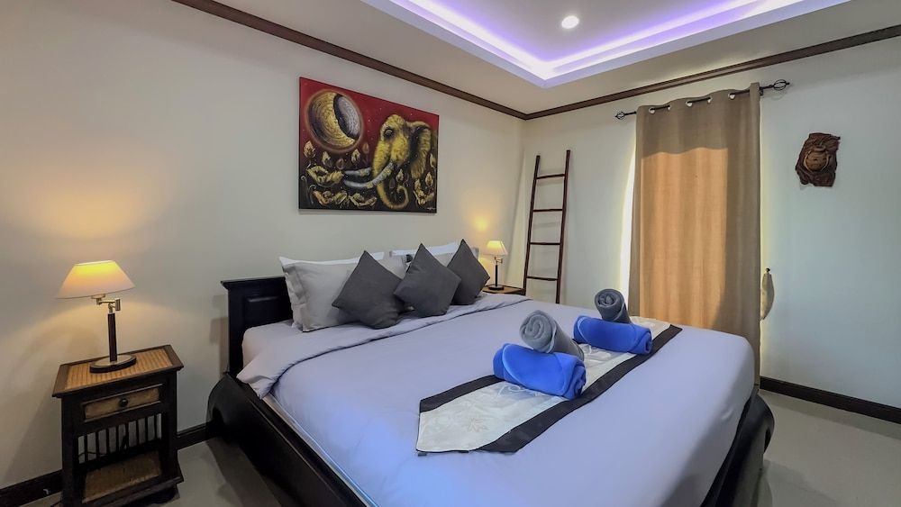 Garden bungalows 4br with private pool Deluxe Bungalow 5