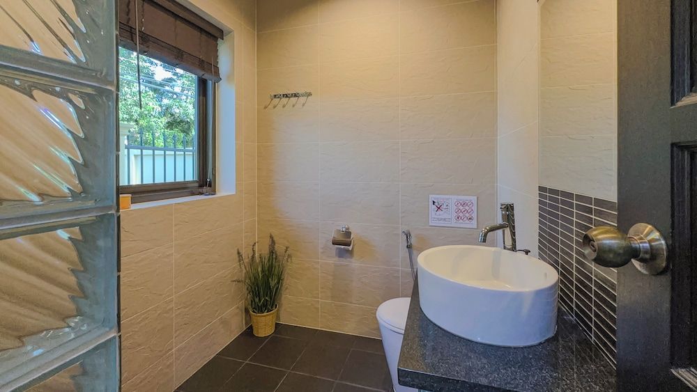 Garden bungalows 4br with private pool Deluxe Bungalow 16