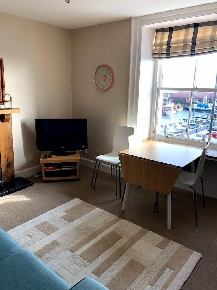 Apartment (Kittiwake)