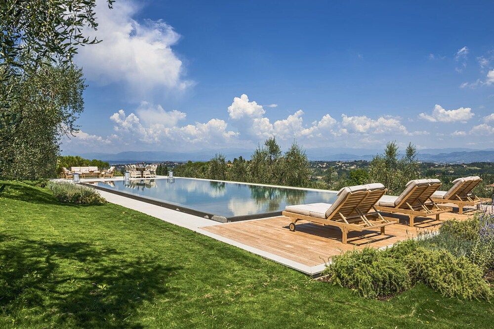 Villa Miniato by Mmega