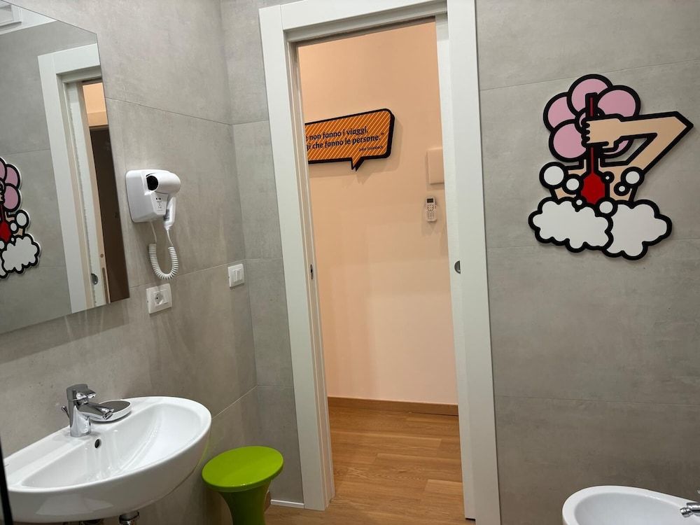 Glave Rooms Luxury Room 2