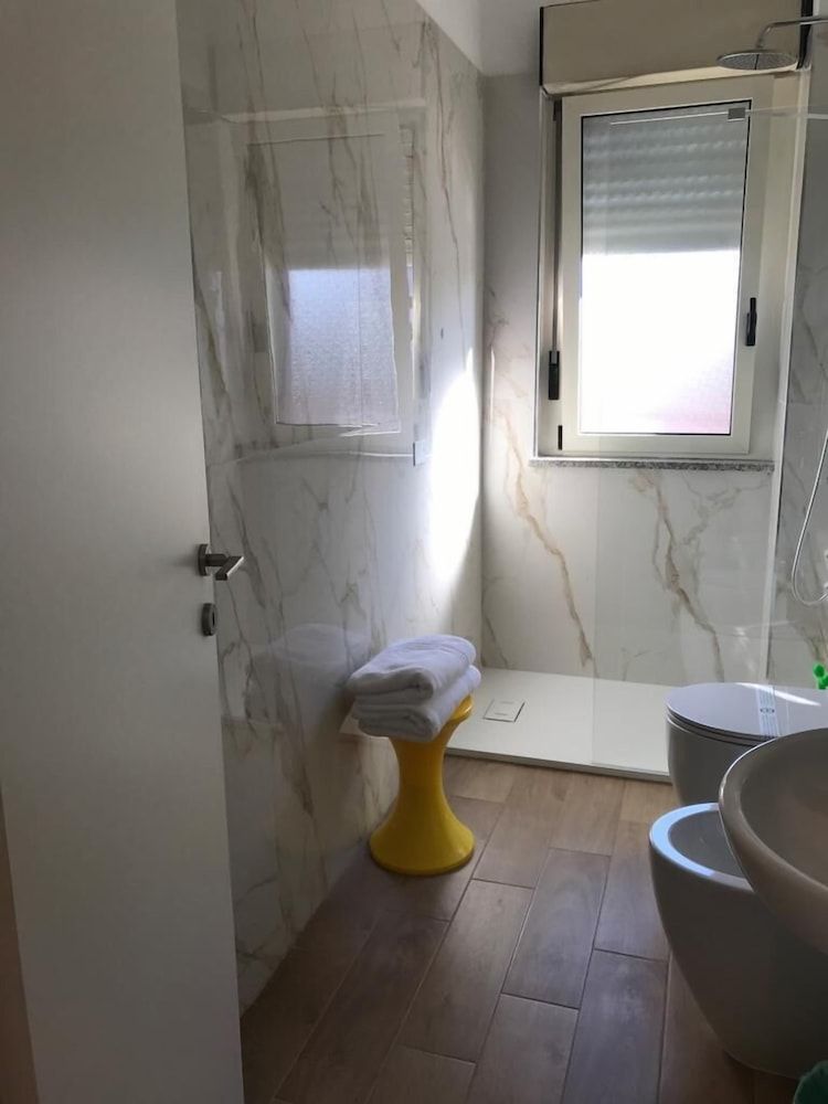 Glave Rooms Deluxe Double Room 3