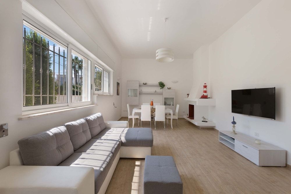 Standard House, 3 Bedrooms