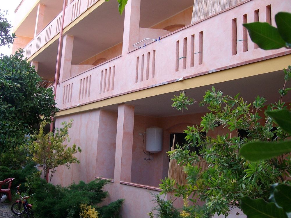 House, 2 Bedrooms, Accessible, Smoking