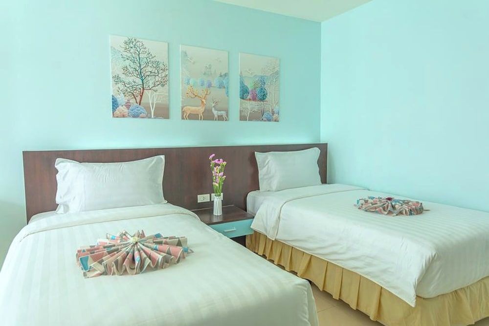 undefined Sunflower HLD Hotel 9