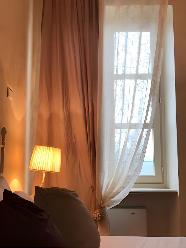 Il Castello di Bubbio Double Room 4