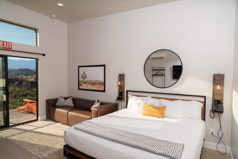 The Dwellings Amazing View #14 3