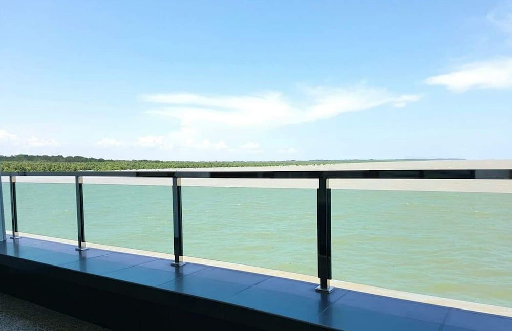 Kukup Xiang Holiday Home Family Room 8