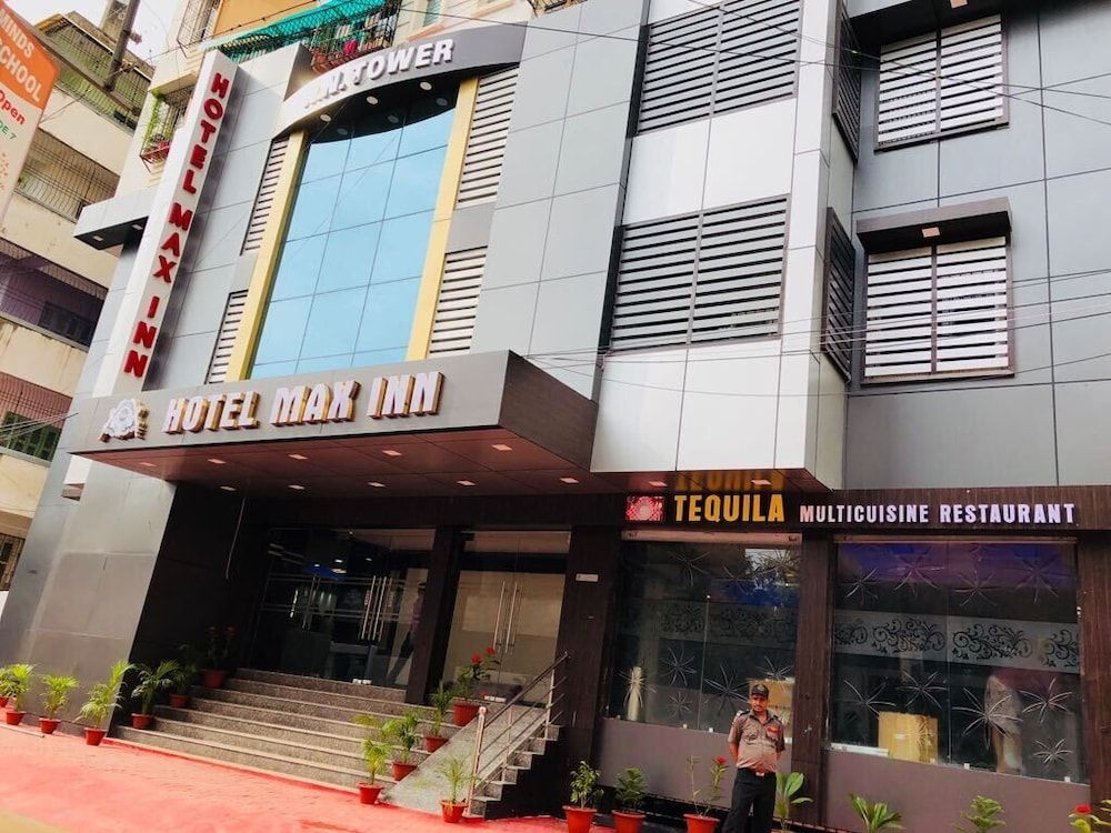 undefined Hotel Max Inn