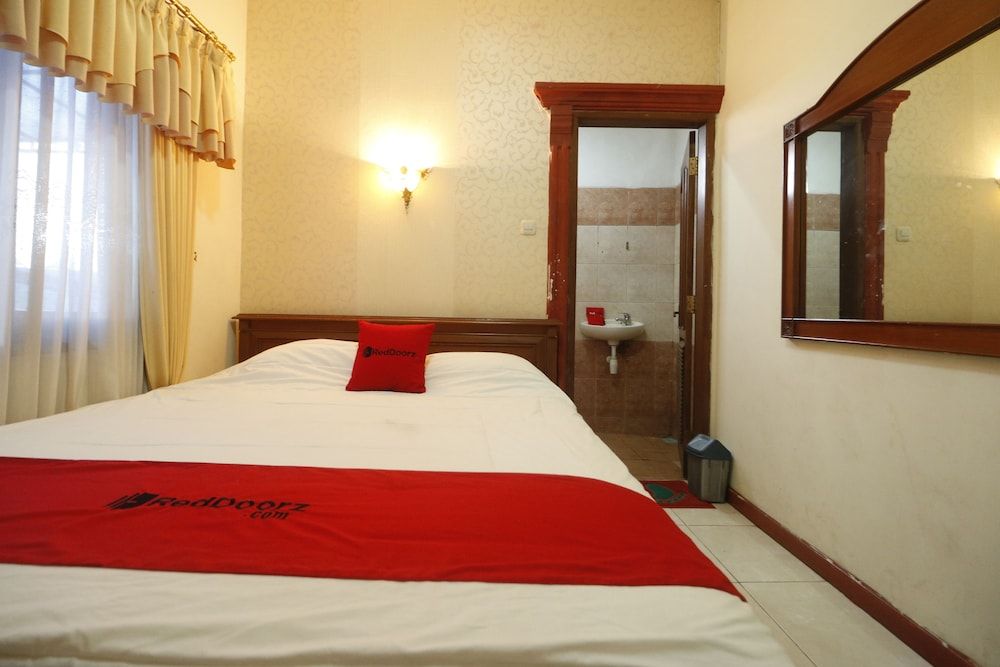 RedDoorz @ Cibogo Puncak Bogor