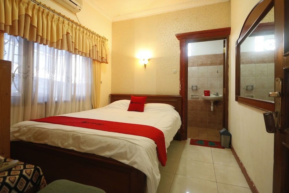 RedDoorz @ Cibogo Puncak Bogor