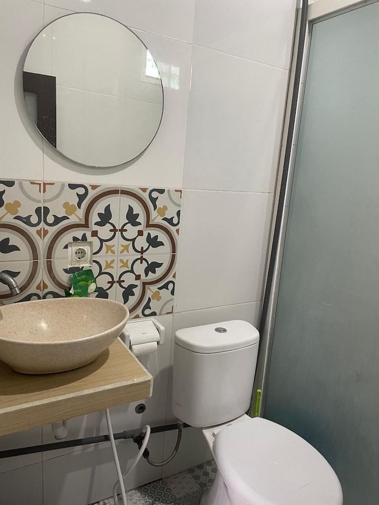 Bromo Semesta Guesthouse Standard Room, Private Bathroom 9