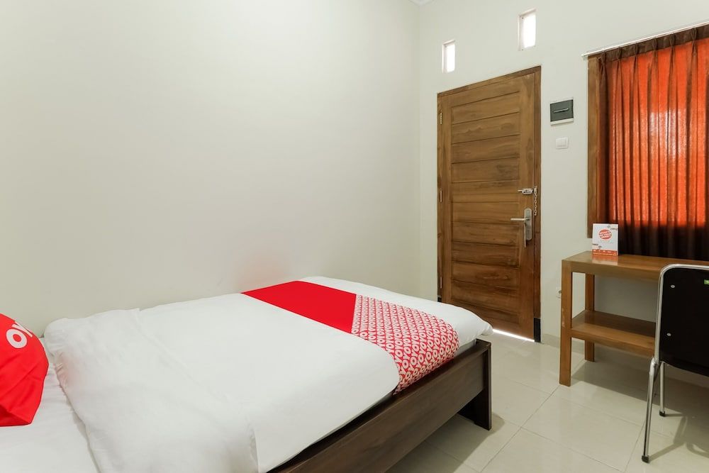 Economy Single Room