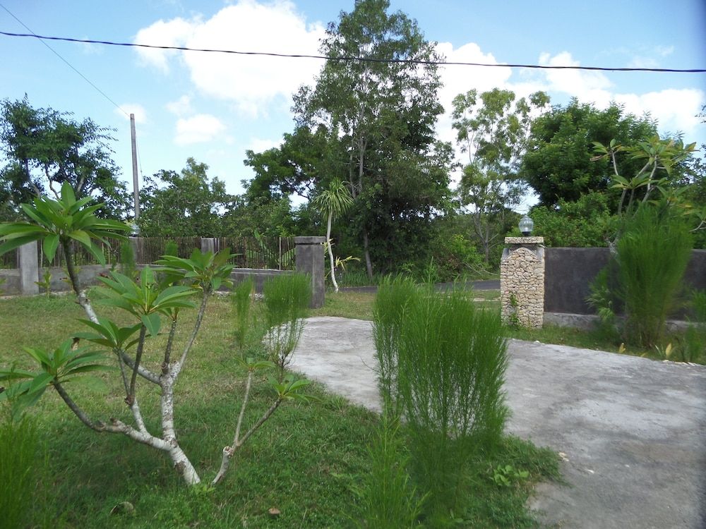 undefined Penida Stone Hill 6