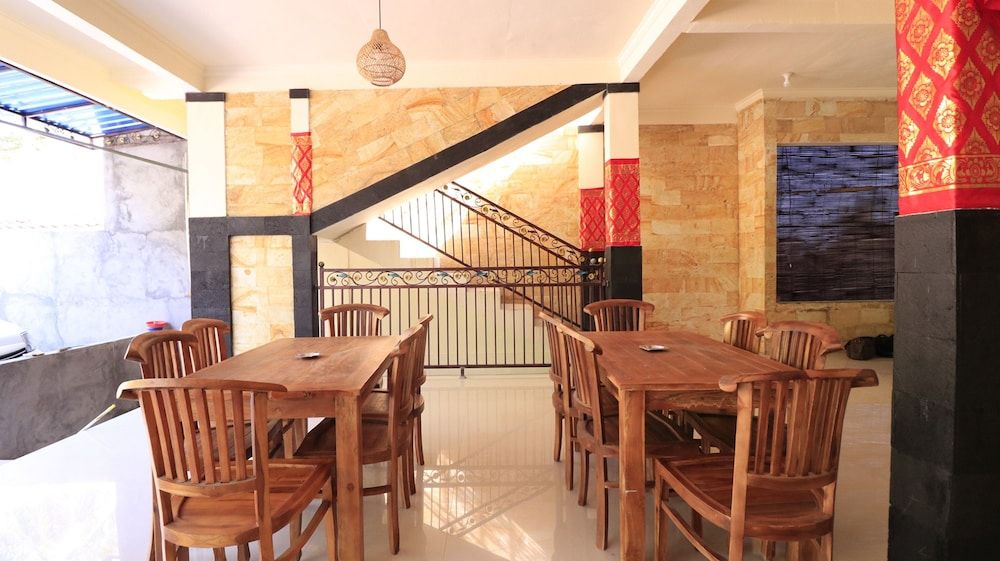 undefined Sukawati Inn 9