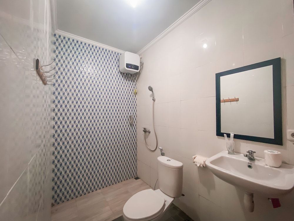 Kesari Glory Nusa Penida Standard Double Room 10