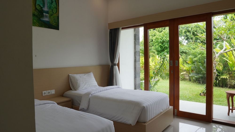 undefined Artaloka Hotel & Restaurant