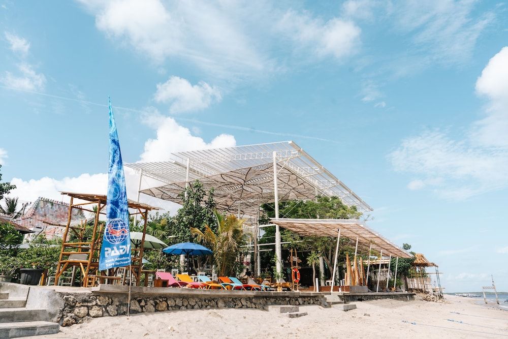 undefined Mambo Beach Resort 2