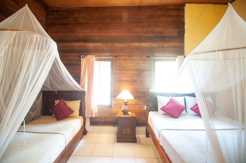 undefined Timbool Bungalow