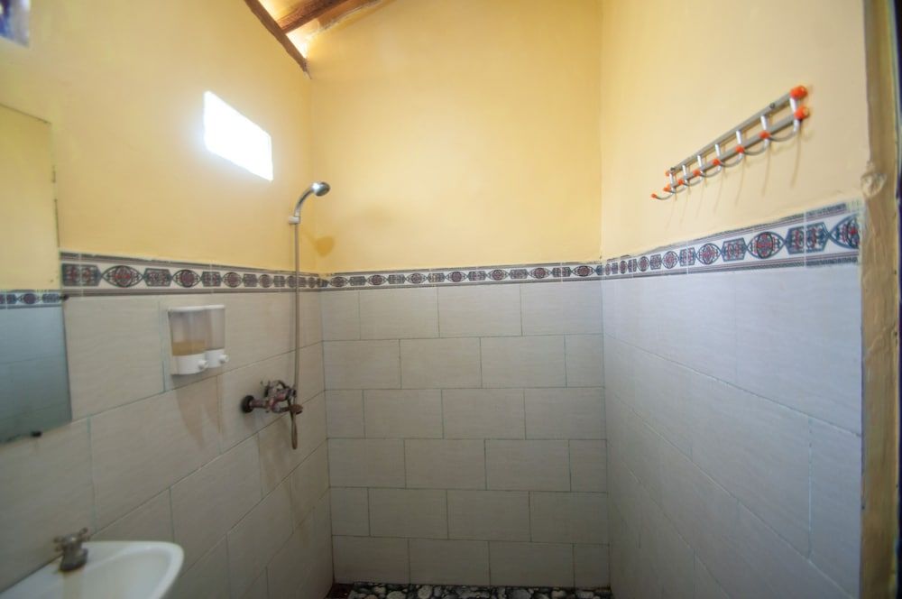 Timbool Bungalow Double Room 11