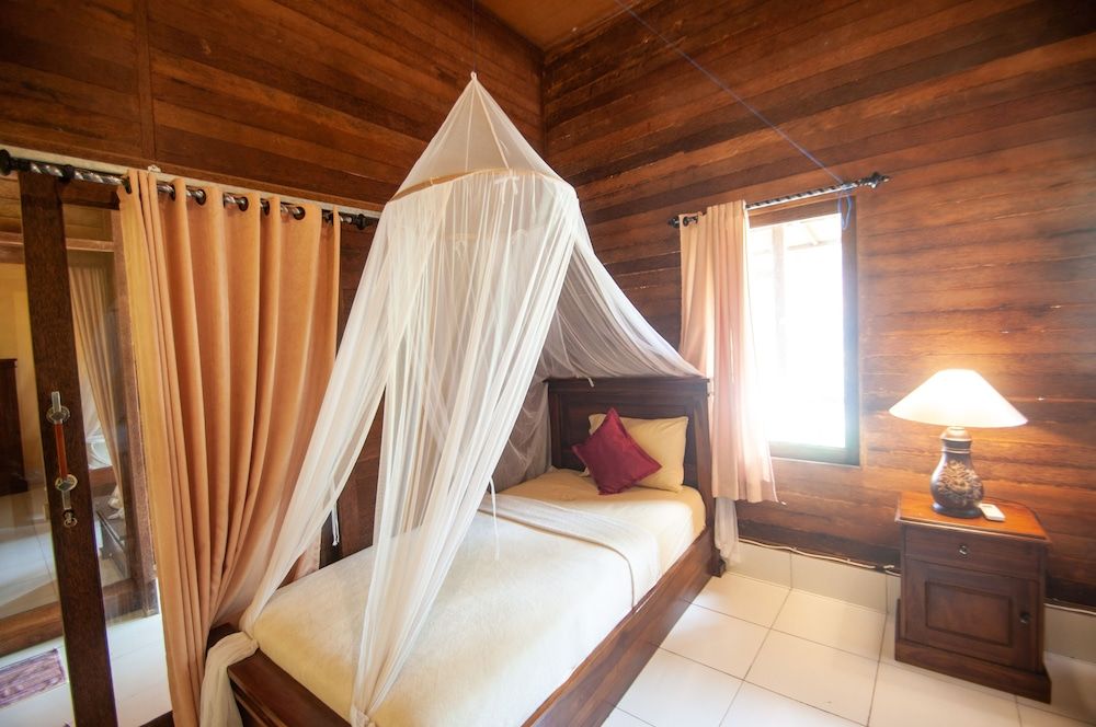 Timbool Bungalow Twin Room 7