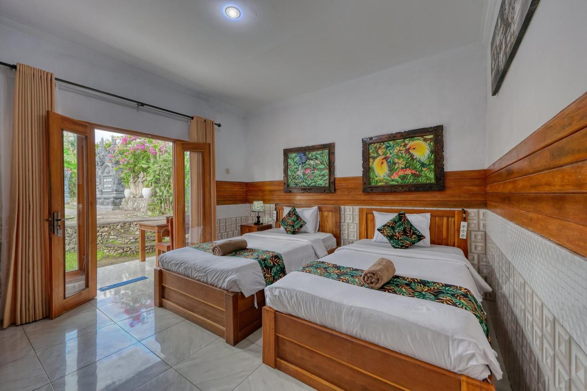 Kira Cottages Standard Twin Room 3