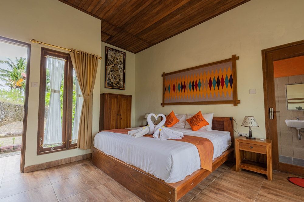 Batang Golden Hills Villa Deluxe Double Room, 1 Double Bed, Mountain View 4