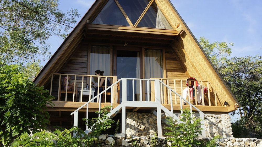 undefined Penida D'Bale Bencingah