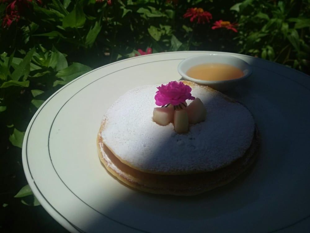 undefined Santhi Guna Bungalow 5