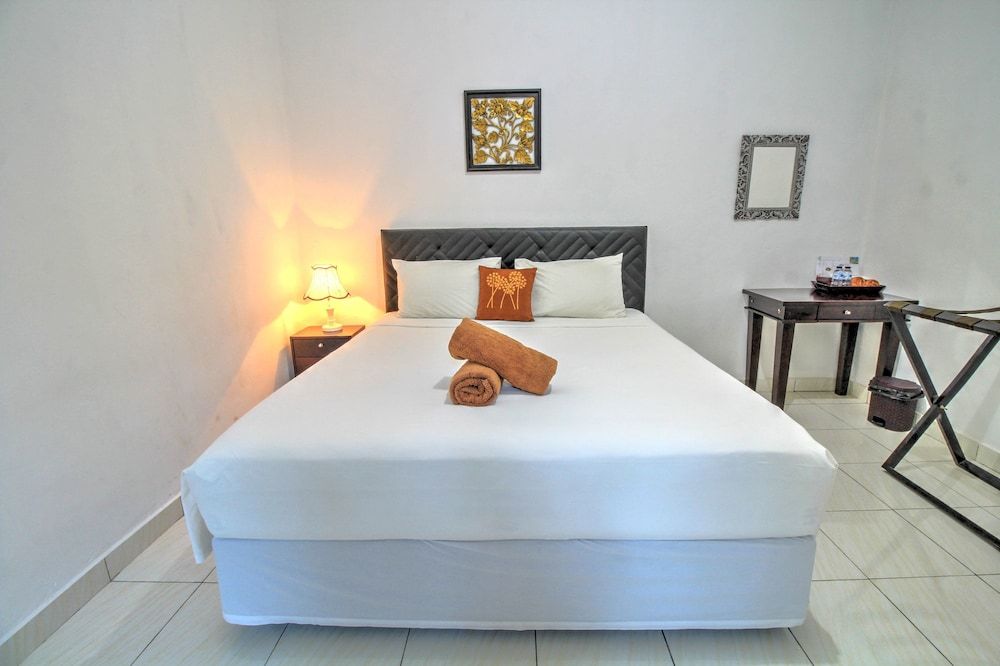 undefined Ari La Casa 6