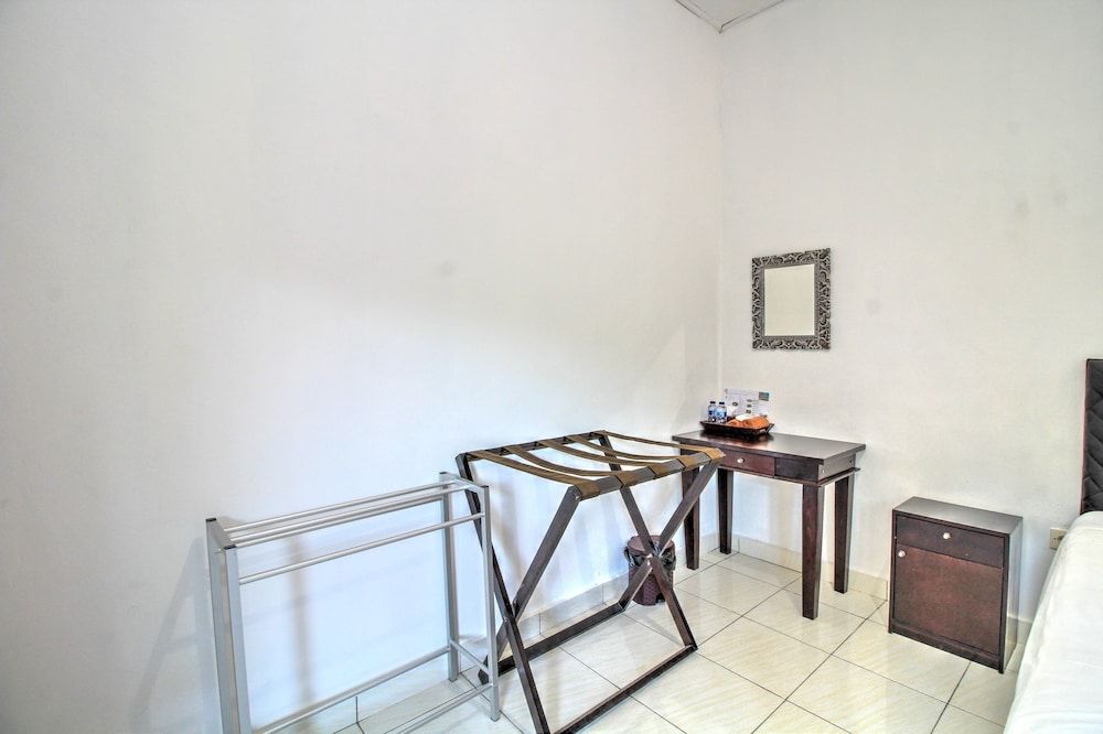 undefined Ari La Casa 10