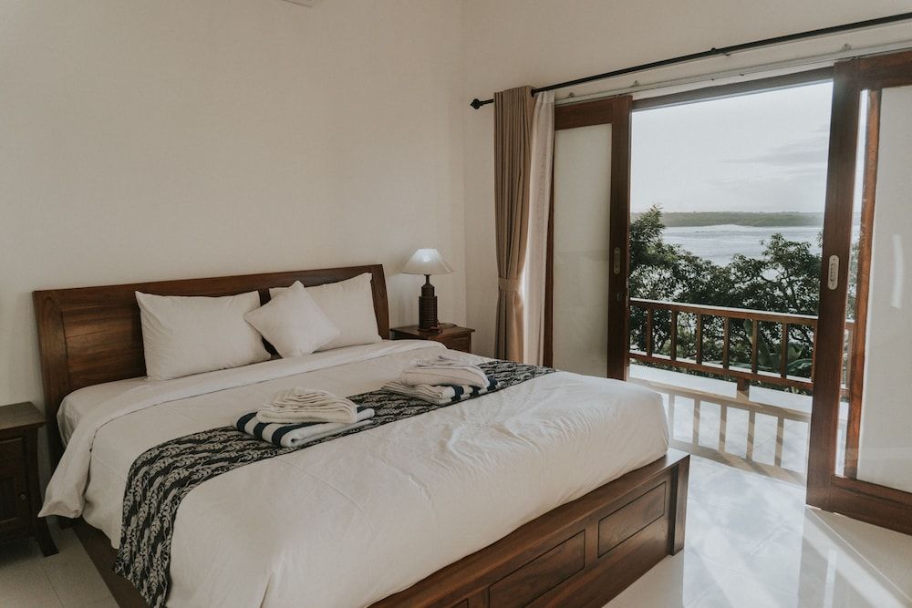 Prasi Sunset Bungalows Deluxe Double Room, 1 Queen Bed, Sea View, Poolside 5