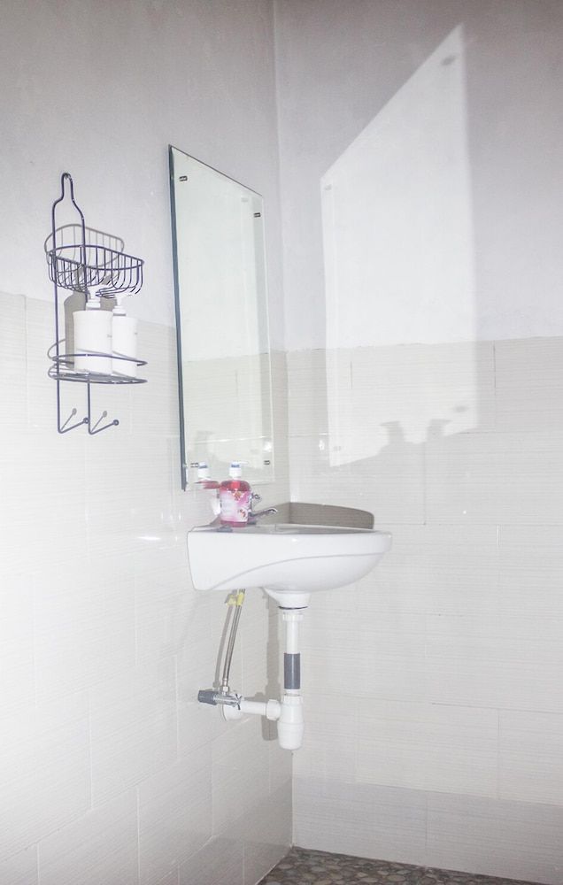 Prasi Sunset Bungalows Deluxe Bungalow, 1 Queen Bed, Partial Sea View 6