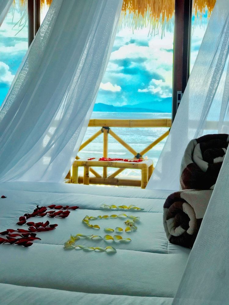 Pondok Bamboo Villa Traditional Double Room 11