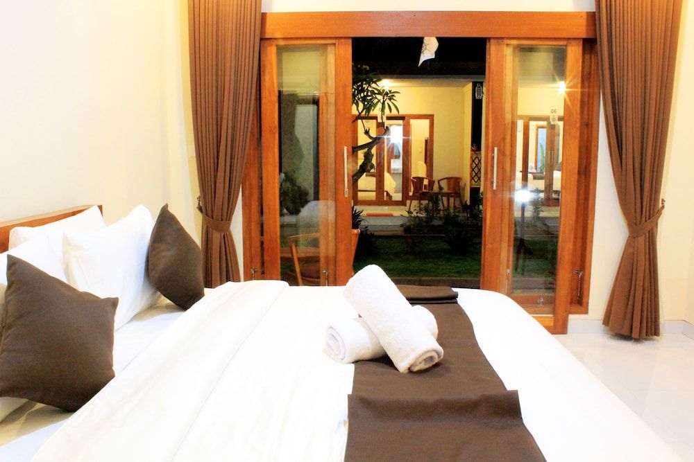 La Mogi Cottage Deluxe Double Room 6