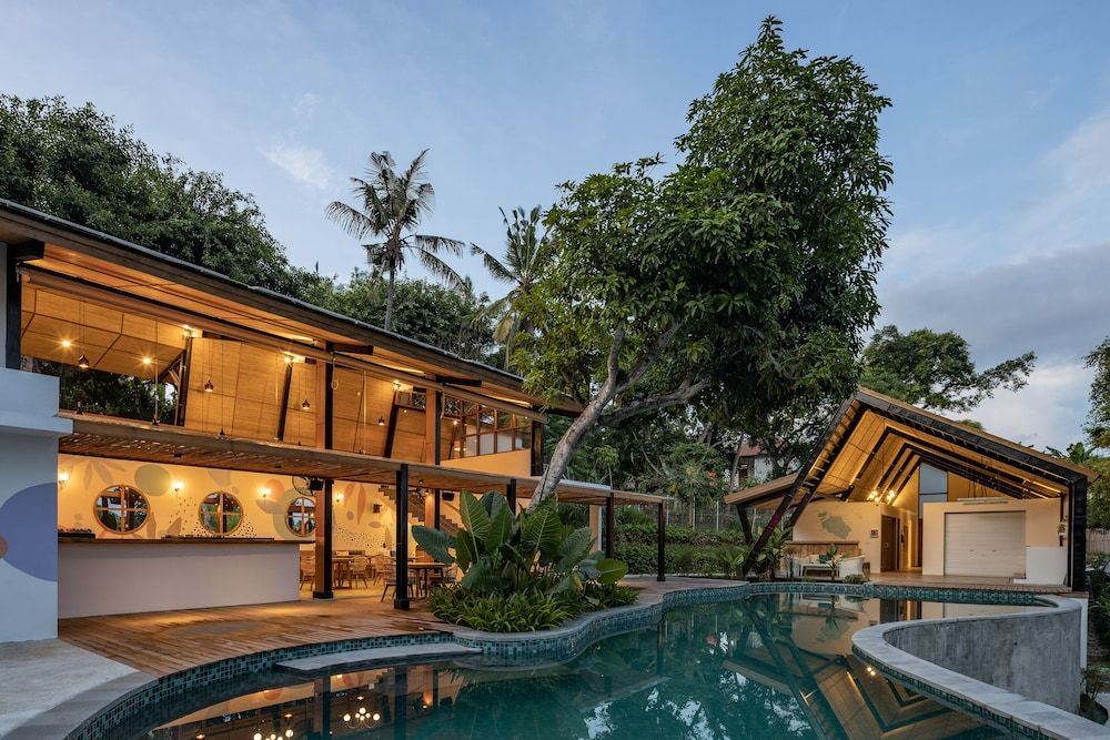 undefined Deep Roots Dive & Yoga Resort 4