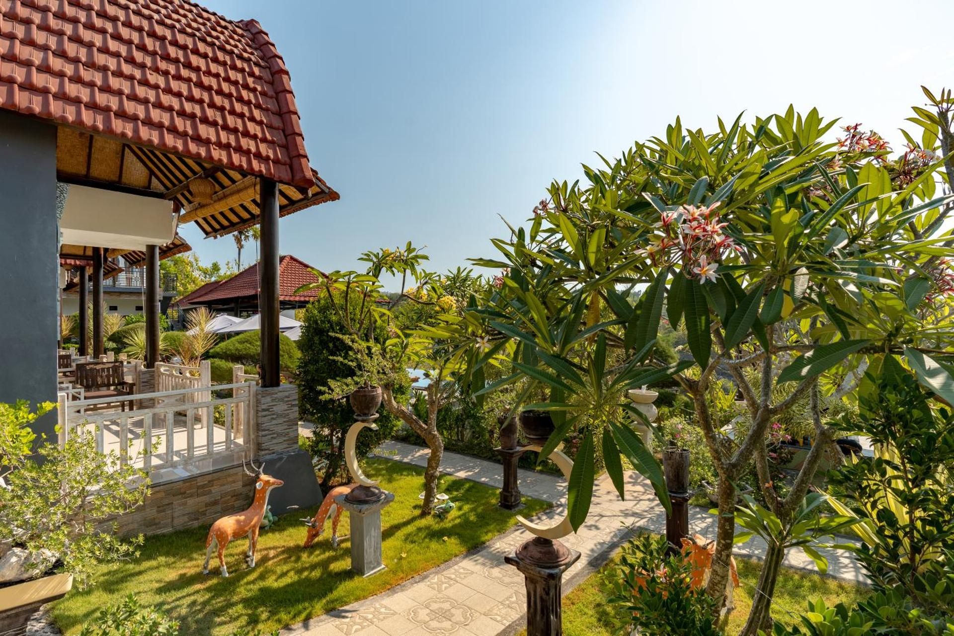 undefined Kaylas Hill 6