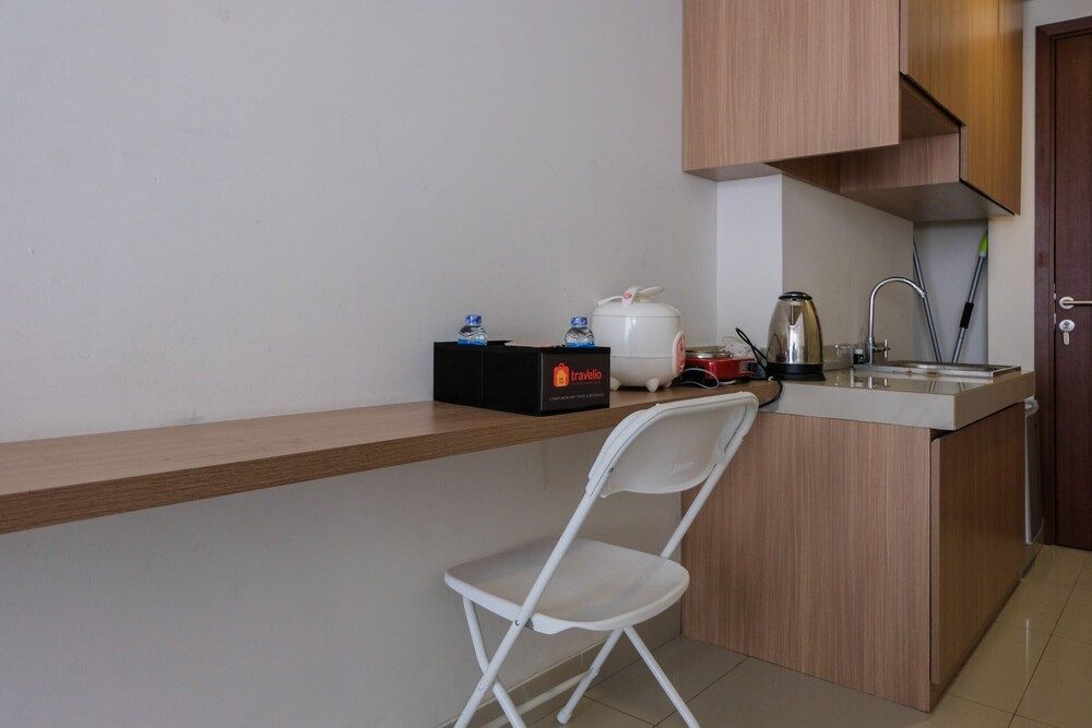 Modern and Comfy Studio Parkland Avenue Apartment Room 7