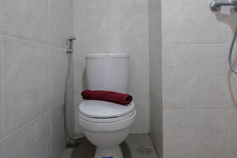 Modern and Comfy Studio Parkland Avenue Apartment Room 9