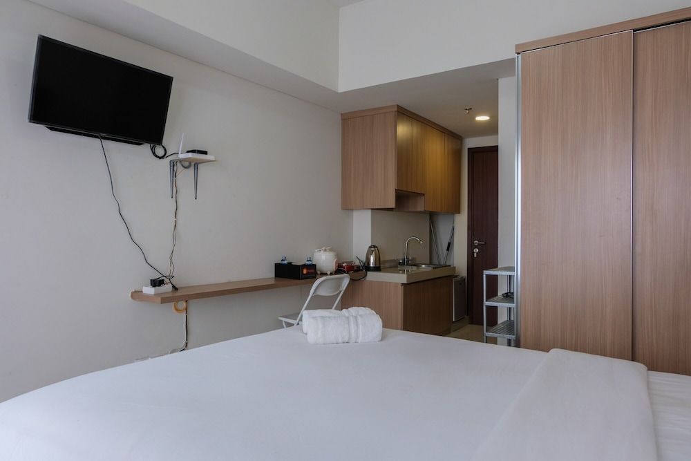 Modern and Comfy Studio Parkland Avenue Apartment Room 4