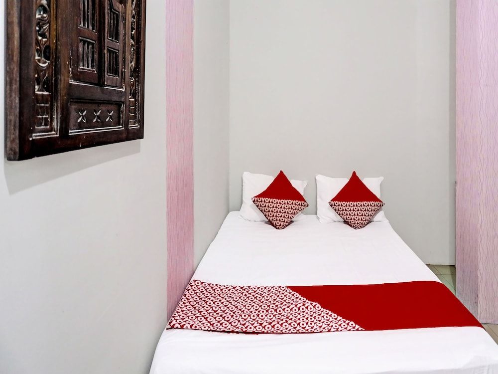 OYO 91784 Zazezo Homestay Syariah Standard Double Room 2